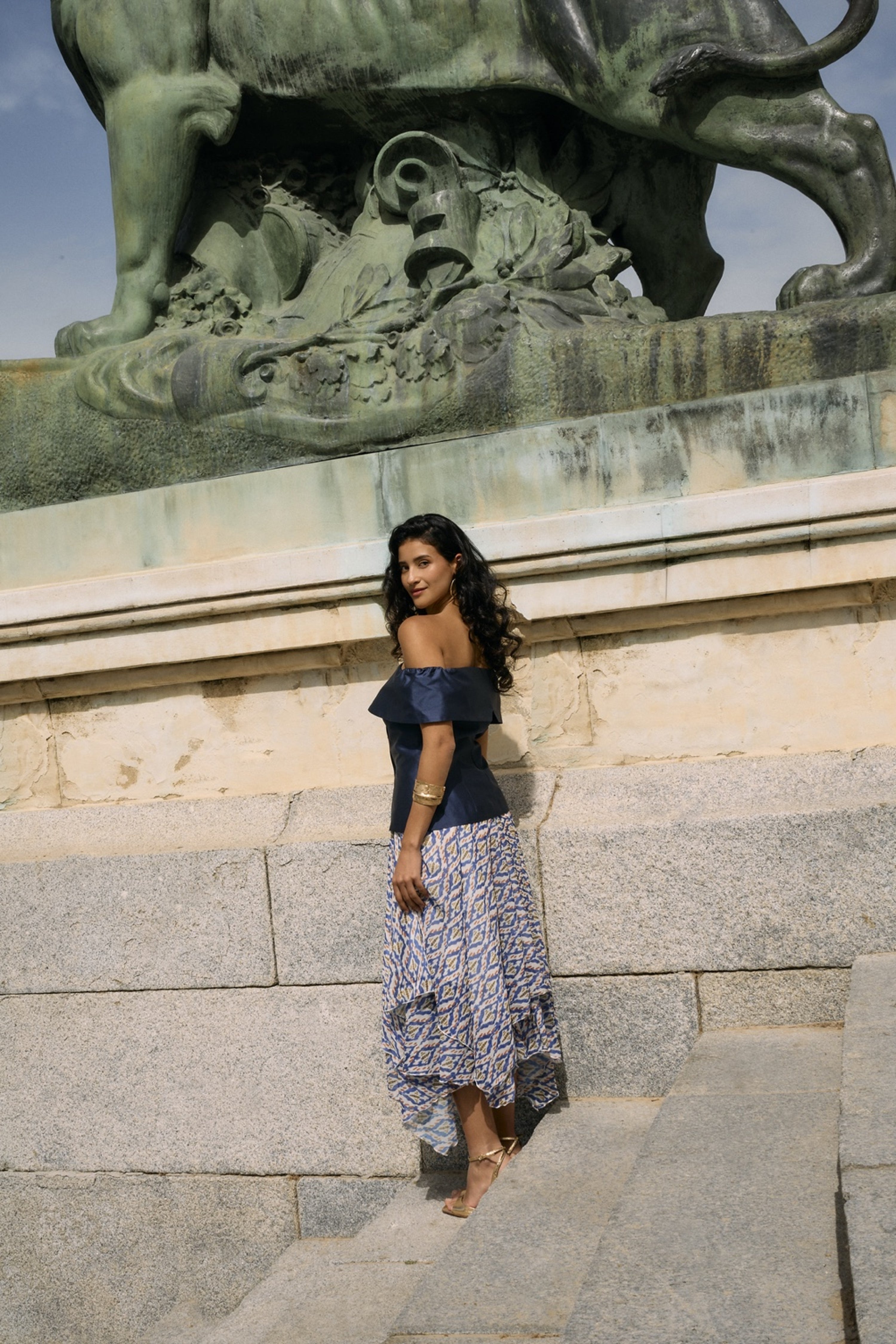 Falda midi estampada azul invitada mujer elegante | Falda Camelia