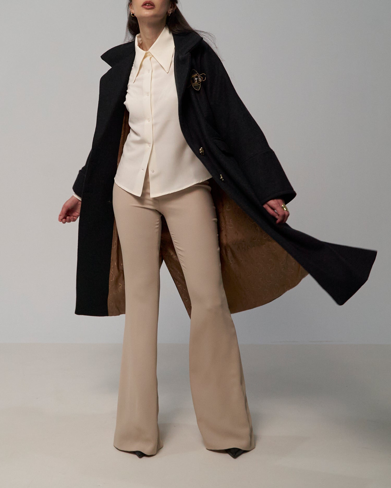 Pantalón Modernista