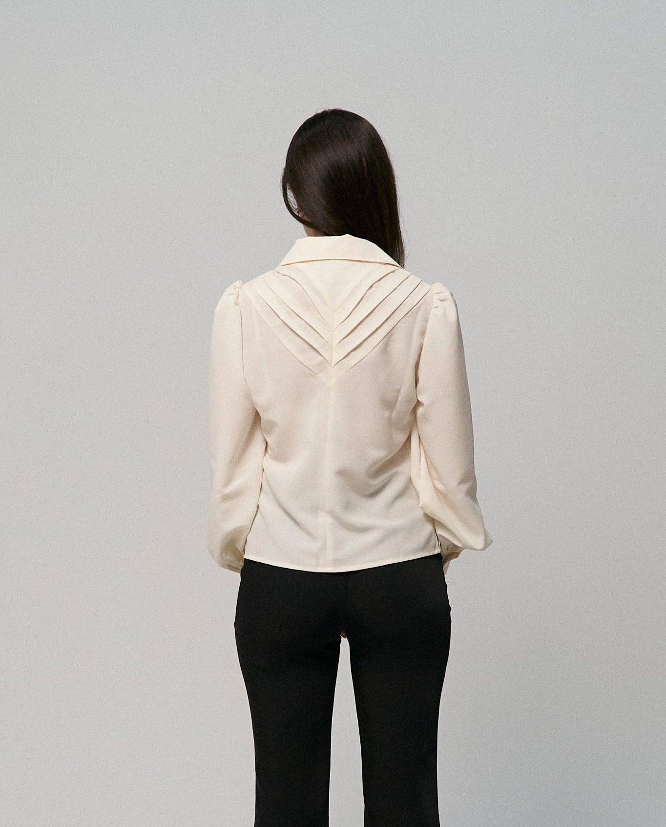 Camisa Contemporánea