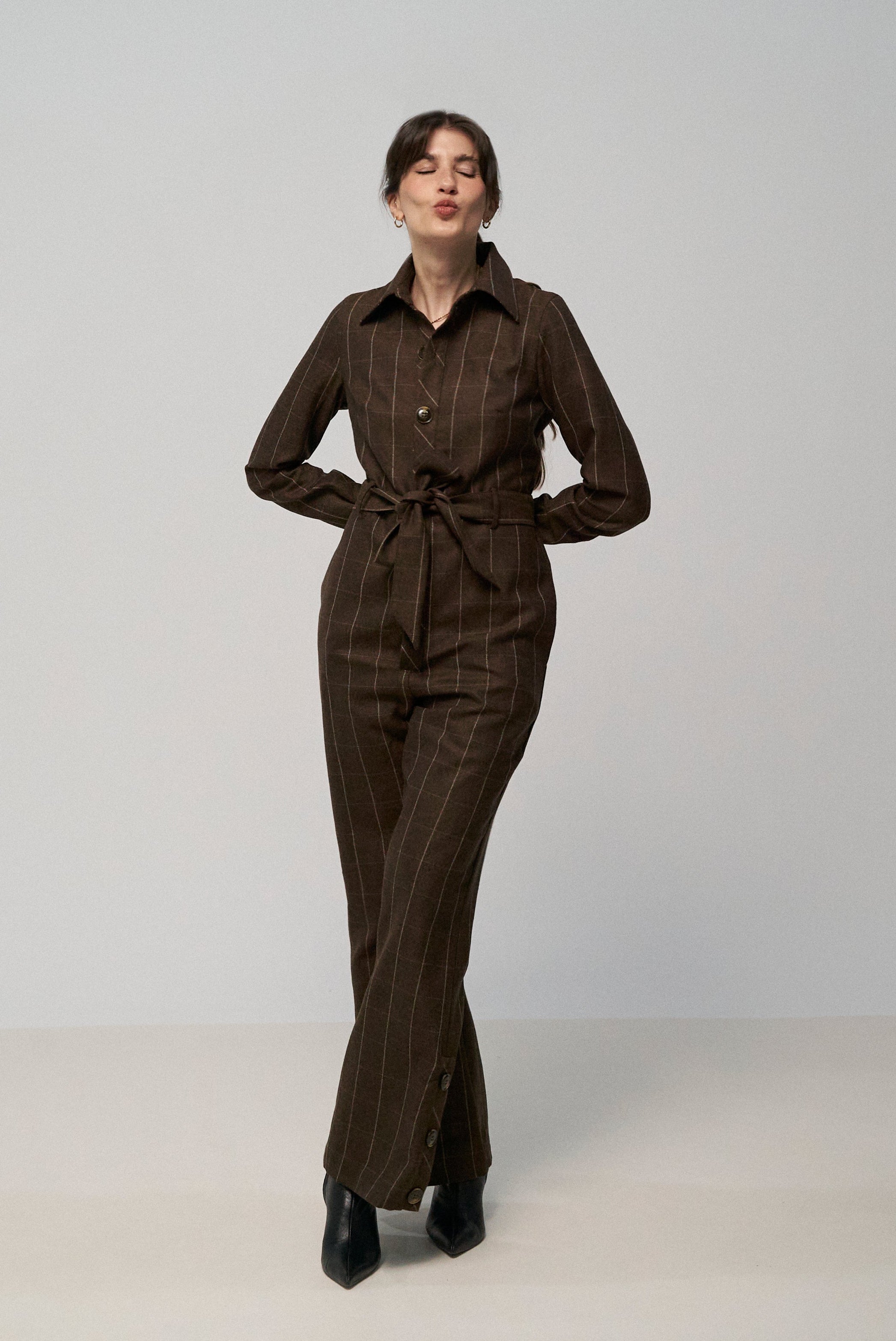 Mono Art Déco Chocolate